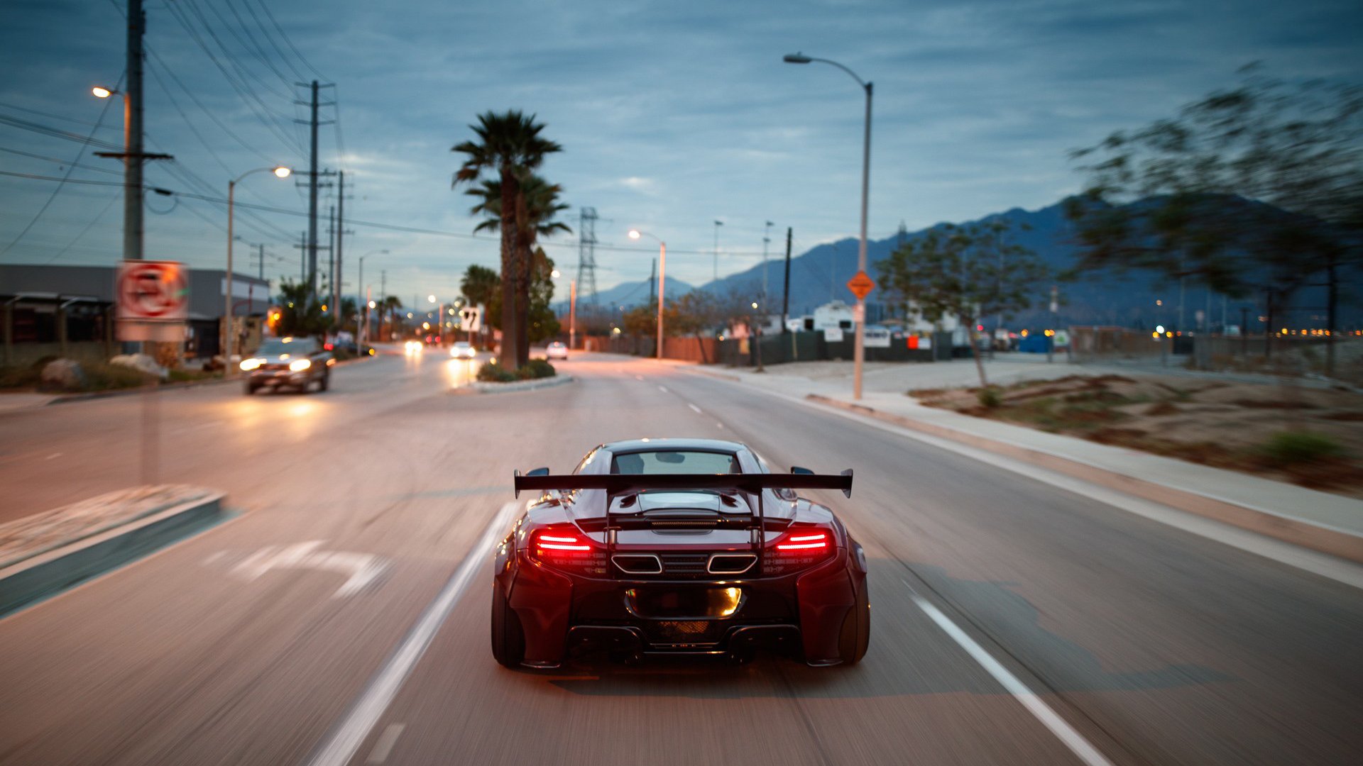 开云官网首页-“德甲焦点战：领头羊遭遇强队挑战”，法甲领头羊